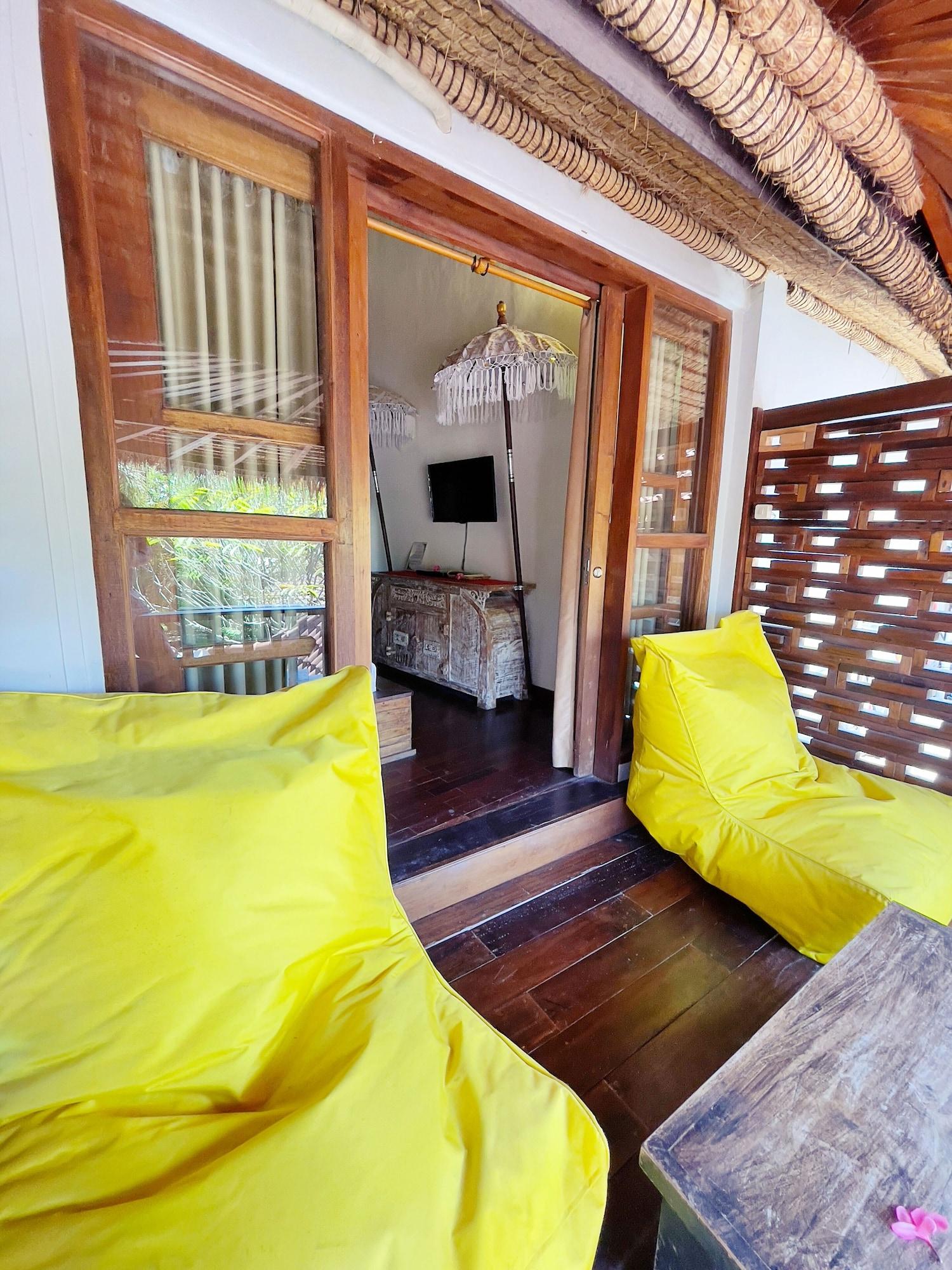 Samba Villas Beachfront View Τζίλι Τραγουανγκάν Εξωτερικό φωτογραφία